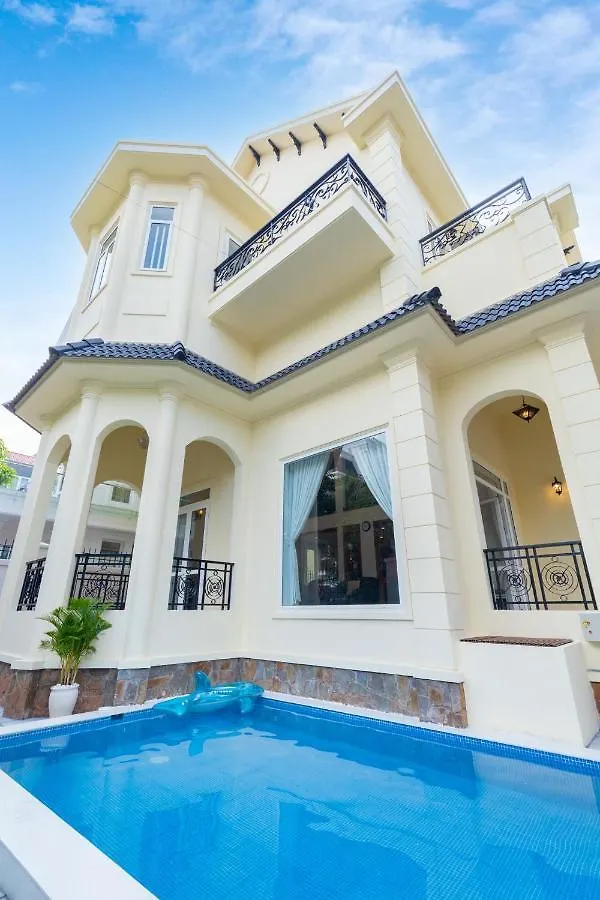 Villa Phuong Nam - Ho Boi - Karaoke Vũng Tàu Vietnam